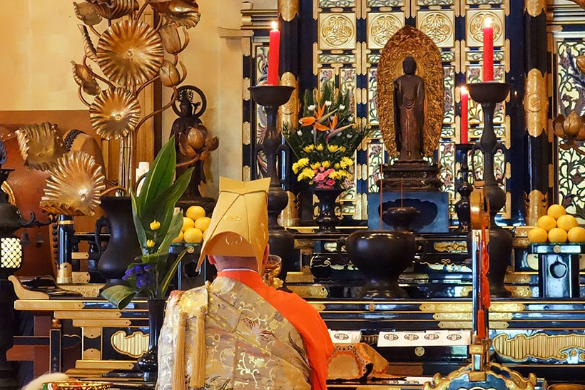 brokatpriester
